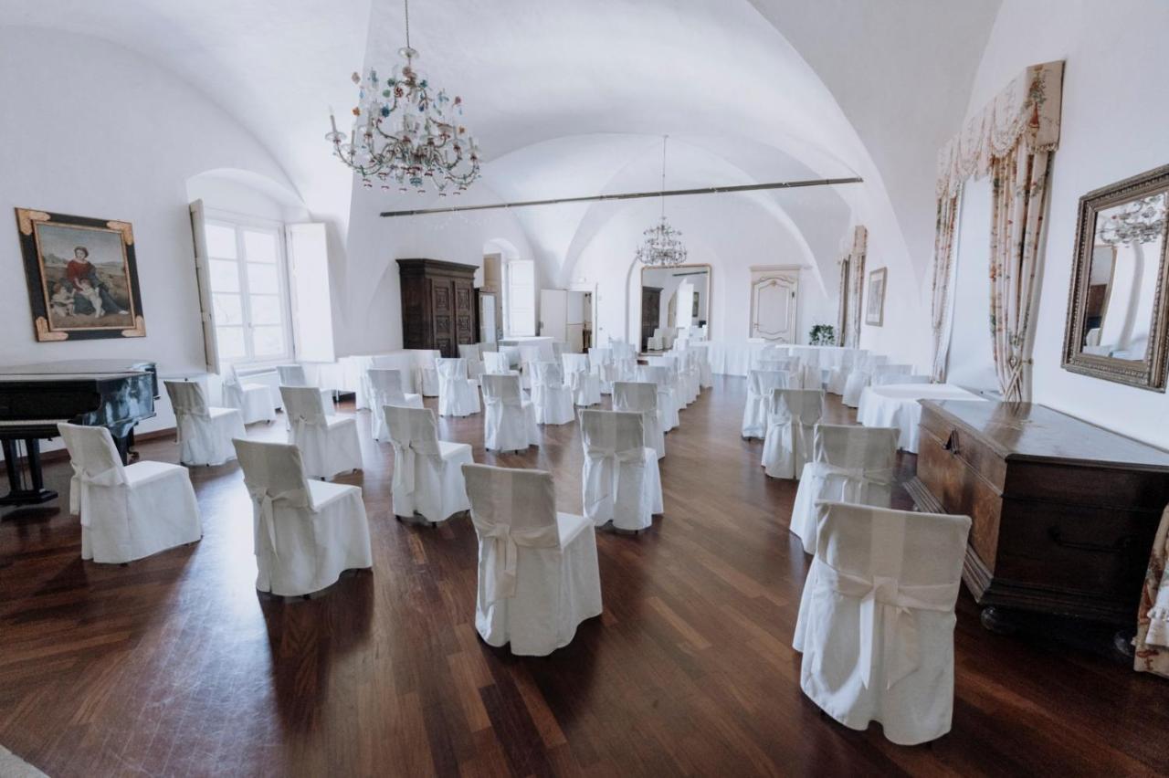 Hotel Castello Rosso Costigliole Saluzzo Esterno foto