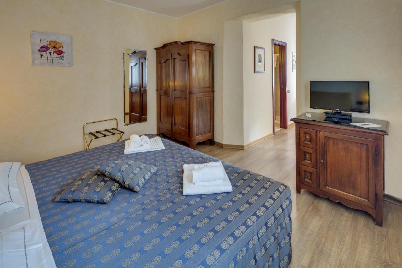 Hotel Castello Rosso Costigliole Saluzzo Esterno foto