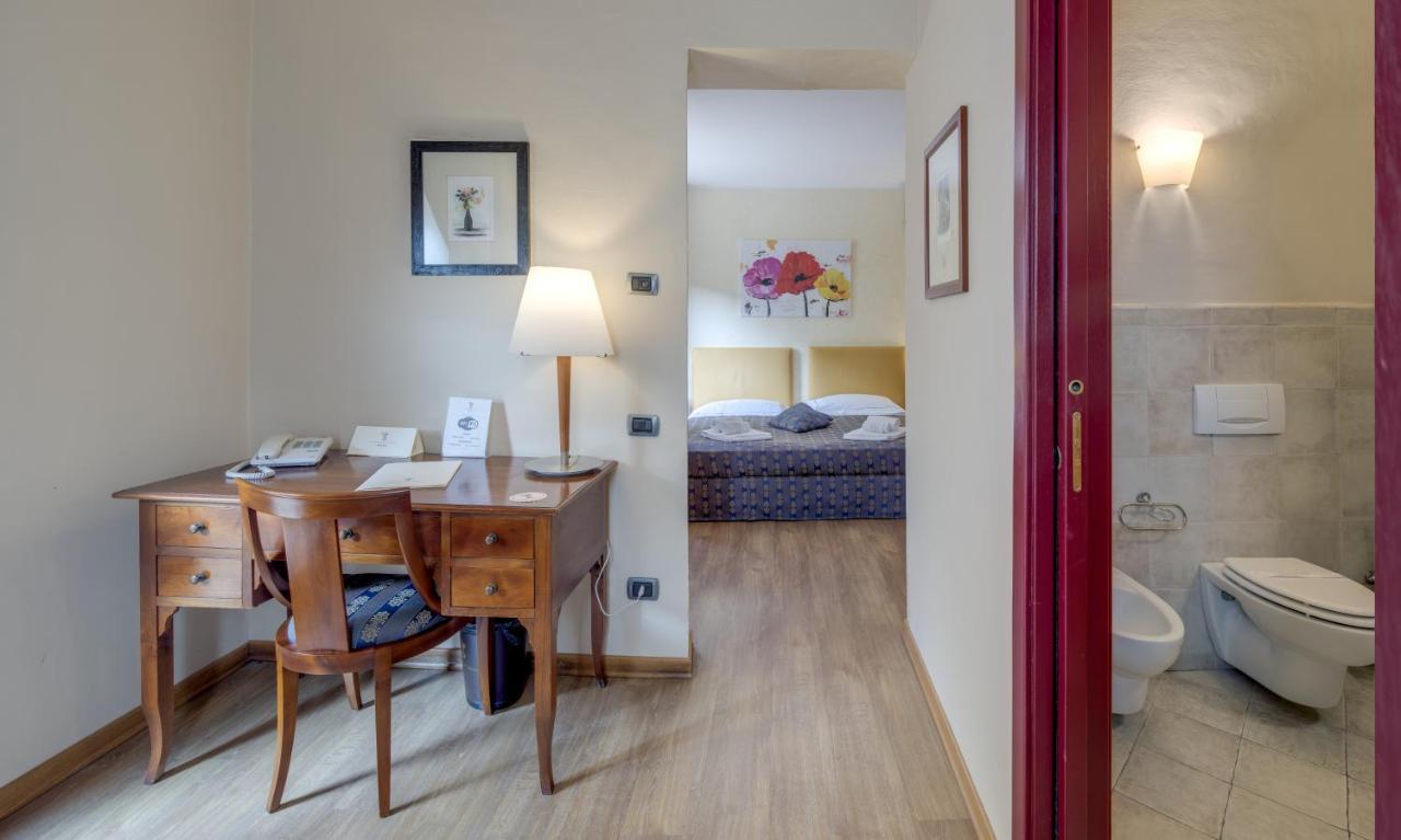 Hotel Castello Rosso Costigliole Saluzzo Esterno foto