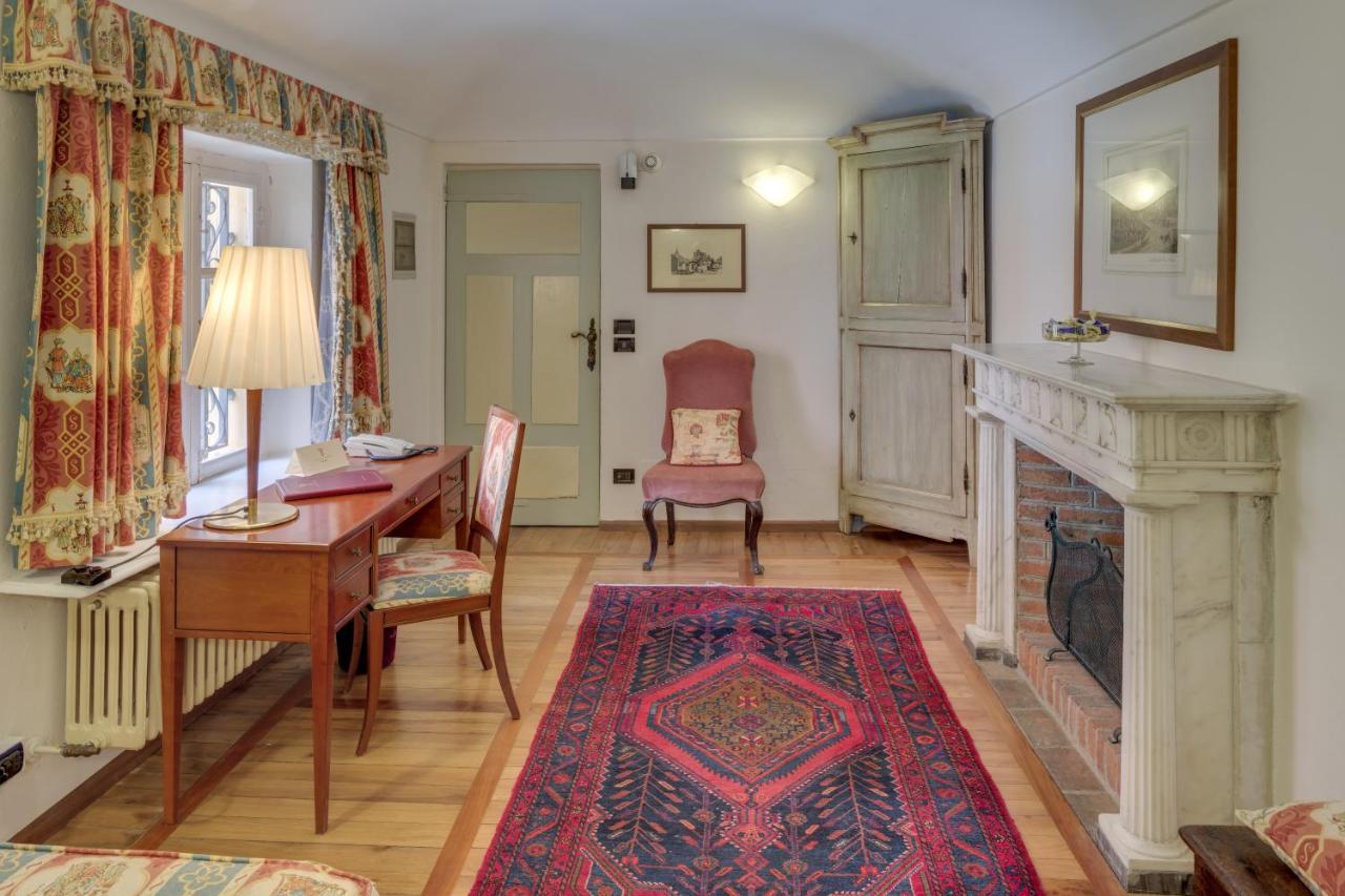 Hotel Castello Rosso Costigliole Saluzzo Esterno foto