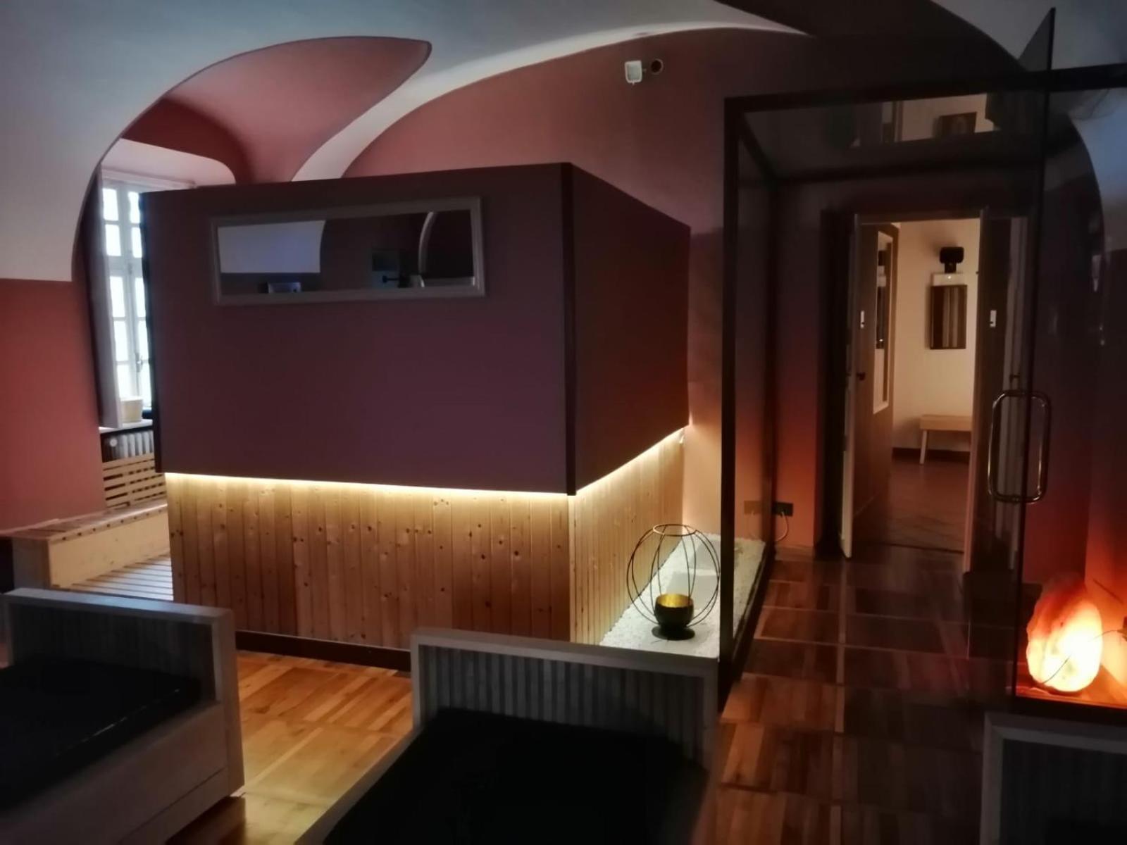 Hotel Castello Rosso Costigliole Saluzzo Esterno foto
