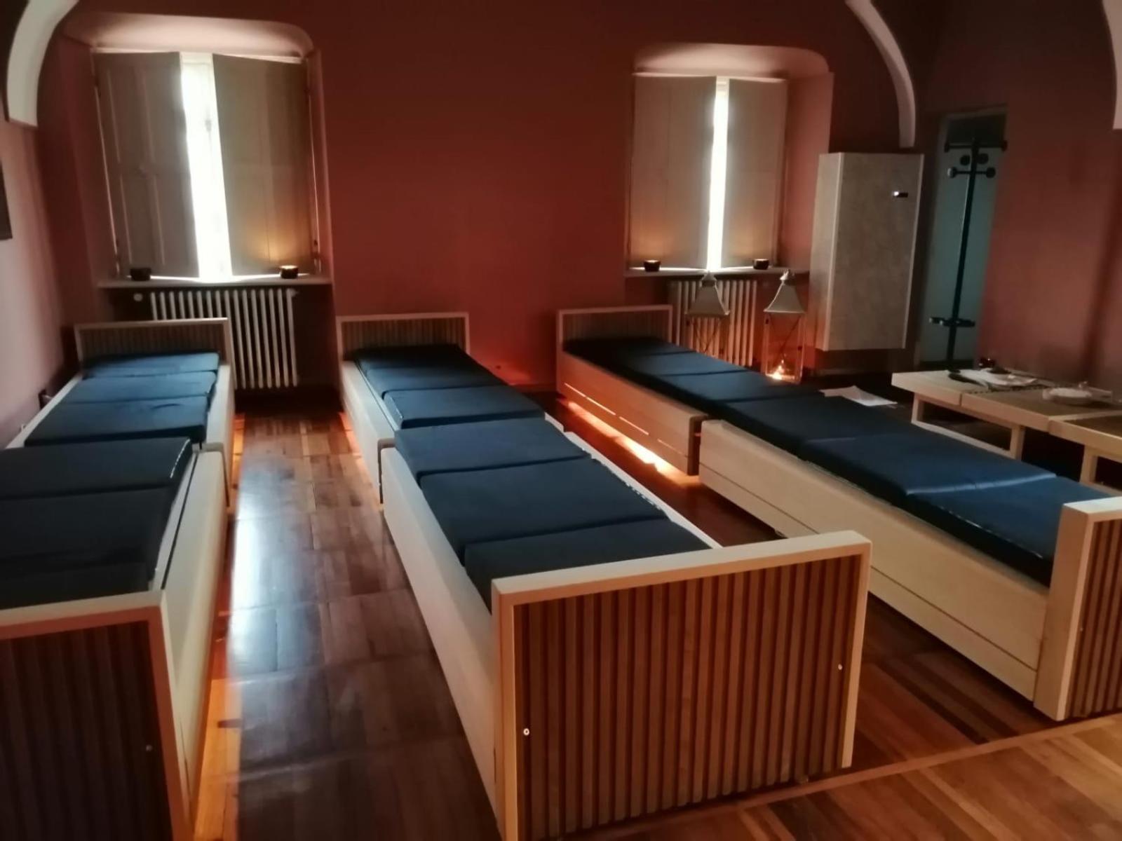 Hotel Castello Rosso Costigliole Saluzzo Esterno foto