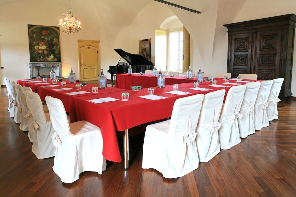 Hotel Castello Rosso Costigliole Saluzzo Esterno foto