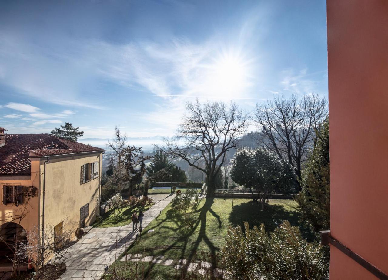 Hotel Castello Rosso Costigliole Saluzzo Esterno foto