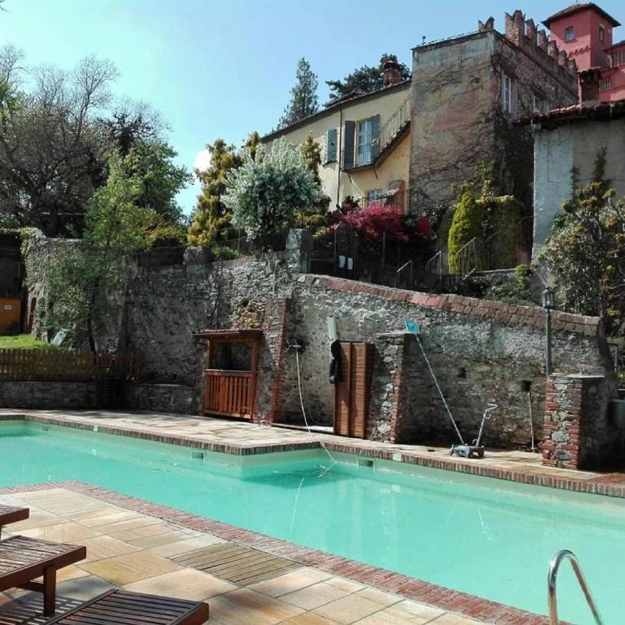 Hotel Castello Rosso Costigliole Saluzzo Esterno foto